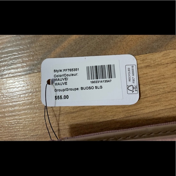 Mauve Guess wallet - Picture 3 of 3